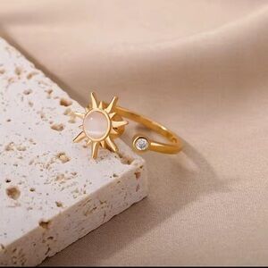 ☀️ Sun Pendant Spinner Fidget Ring 🌞 Anti Stress Anxiety Ring for Women